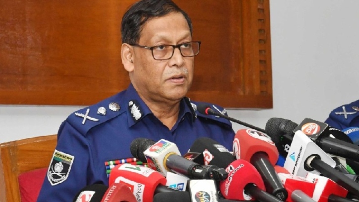 পুলিশের কাছে বড়জোর শটগান থাকতে পারে: পুলিশ মহাপরিদর্শক পুলিশের কাছে বড়জোর শটগান থাকতে পারে: পুলিশ মহাপরিদর্শক
