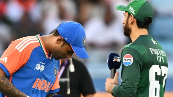 এখনও শঙ্কা কাটেনি ভারত-পাকিস্তান ম্যাচ নিয়ে এখনও শঙ্কা কাটেনি ভারত-পাকিস্তান ম্যাচ নিয়ে