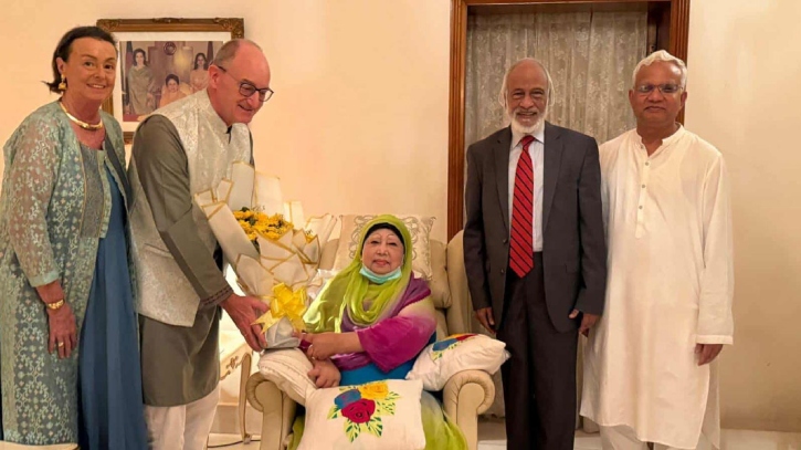 বেগম খালেদা জিয়ার সঙ্গে বিদায়ী জার্মান রাষ্ট্রদূতের সাক্ষাৎ
