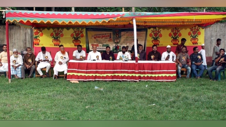 নরসিংদীতে আরাফাত রহমান কোকো স্মৃতি ফুটবল টুর্নামেন্ট উদ্বোধন