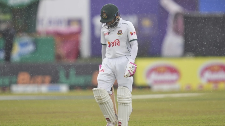গল টেস্টে বৃষ্টির বাধা, বড় স্কোরের পথে টাইগাররা গল টেস্টে বৃষ্টির বাধা, বড় স্কোরের পথে টাইগাররা
