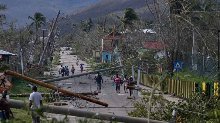 ঘূর্ণিঝড় মেলিসার তাণ্ডবে লন্ডভন্ড ক্যারিবীয় অঞ্চল, নিহত ২৫ ঘূর্ণিঝড় মেলিসার তাণ্ডবে লন্ডভন্ড ক্যারিবীয় অঞ্চল, নিহত ২৫