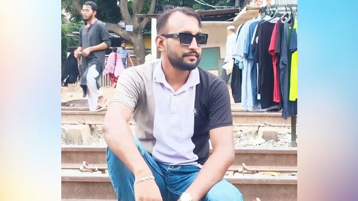 রায়পুরায় চাকরিচ্যুত পুলিশকে গুলি ও কুপিয়ে হত্যা রায়পুরায় চাকরিচ্যুত পুলিশকে গুলি ও কুপিয়ে হত্যা