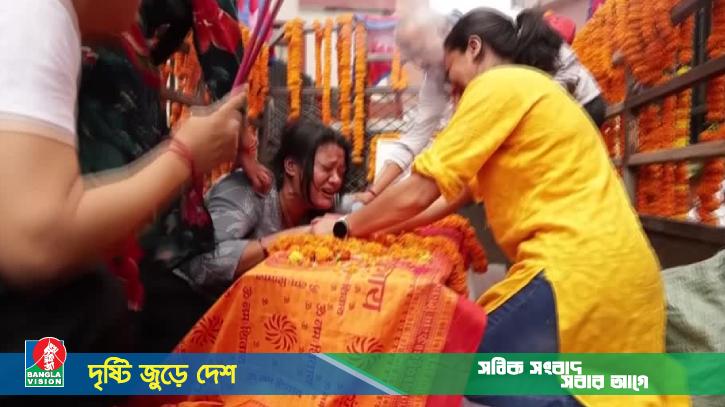 নেপালজুড়ে শোকের মাতম, জেন-জি তরুণদের শেষকৃত্যে ভেঙে পড়ল পরিবার