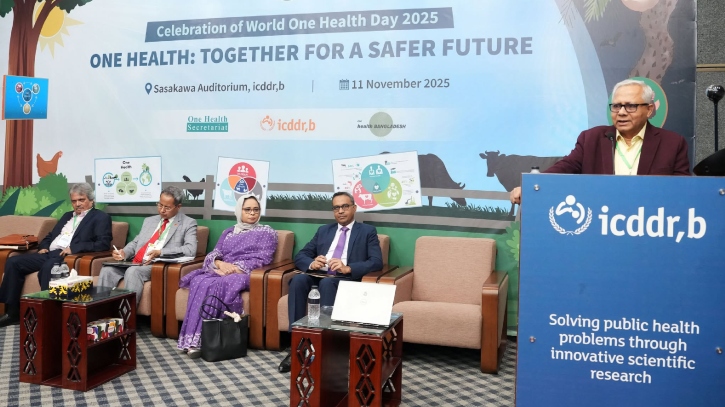 ‘মানুষের শরীরে দেখা দেওয়া বার্ড ফ্লু বিড়ালসহ বিভিন্ন প্রাণিতে ছড়িয়ে পড়ছে’