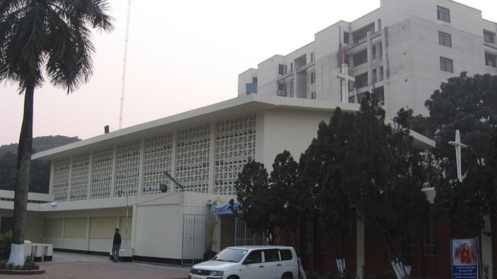 রমনায় গির্জা লক্ষ্য করে ককটেল বিস্ফোরণ 