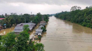 পাহাড়ি ঢলে সাজেকে আটকা পড়েছেন অন্তত ৭০০ পর্যটক
