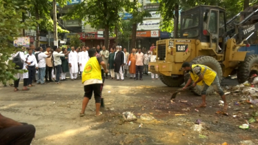 চট্টগ্রামে সিটি মেয়রের কোরবানির বর্জ্য অপসারণ কার্যক্রম তদারক 