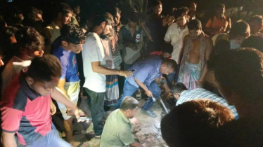রাজশাহীতে রেললাইনে ভাঙন, আড়াই ঘণ্টা পর ট্রেন চলাচল স্বাভাবিক 