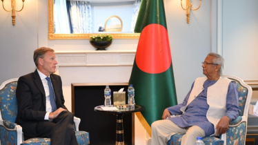 প্রধান উপদেষ্টার সঙ্গে এয়ারবাসের এক্সিকিউটিভ ভাইস প্রেসিডেন্টের সাক্ষাৎ