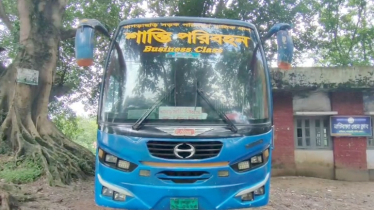 বাসের ধাক্কায় নারী নিহত 