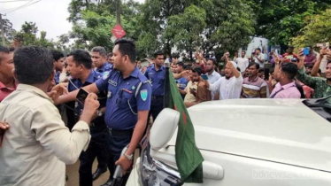 জাফলংয়ে ২ উপদেষ্টার গাড়ি আটকে বিক্ষোভের ঘটনায় মামলা