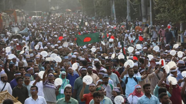 হাতে খালি প্লেট নিয়ে শিক্ষক-কর্মচারীদের ভুখামিছিল, পুলিশের বাধা