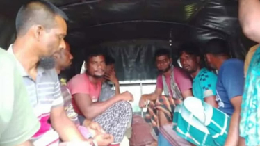 সুন্দরবনের গভীর অভয়ারণ্যে অবৈধভাবে মাছ শিকার, ৮ জেলে আটক