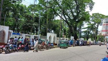 ২২ জুলাই: আইন-শৃঙ্খলা বাহিনীর ‘চিরুনি অভিযান’ শুরু, আন্দোলনকারীদে