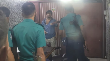 ডাকসুর ভিপিপ্রার্থী জালালের বিরুদ্ধে হত্যাচেষ্টার অভিযোগে মামলা