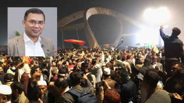 ‘লিডার আসছে’ স্লোগানে মুখরিত রাতের ৩০০ ফিট এলাকা