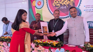 নরসিংদীতে আড়াইশো কৃতি শিক্ষার্থীকে সংবর্ধনা