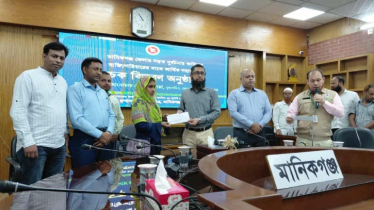 সড়ক দুর্ঘটনায় ক্ষতিগ্রস্ত ১৬ পরিবারকে ৭৬ লাখ টাকার সহায়তা প্রদান