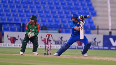 হোয়াইটওয়াশ এড়াতে টাইগারদের প্রয়োজন ২৯৪ রান
