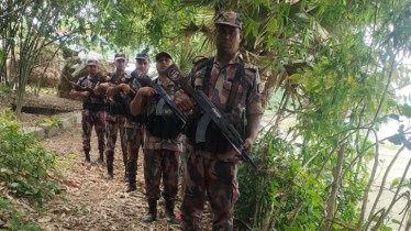 ভারতে ভোটার তালিকা হালনাগাদ নিয়ে আতঙ্ক, সীমান্তে বিজিবির টহল জোরদার