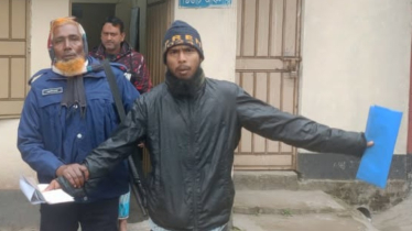 বাবাকে কুপিয়ে হত্যার পর থানায় গিয়ে ছেলের আত্মসমর্পণ!