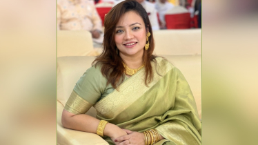 হত্যার হুমকির অভিযোগে পোস্ট শিক্ষক মোনামীর, কি আছে স্ক্রিনশটে