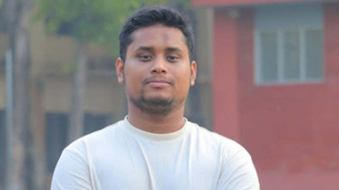 সামাজিক মাধ্যমে ফটোকার্ড প্রচার, বিস্ফোরক মন্তব্য হাসনাত আবদুল্লাহ’র