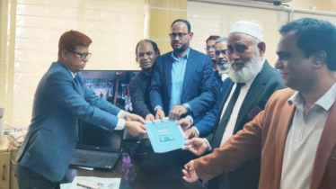 একসঙ্গে মনোনয়নপত্র নিলেন আপন দুই ভাই, লড়বেন আলাদা আসনে