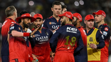 অবশেষে আইপিএল ট্রফির স্বাদ পেলো কোহলির ব্যাঙ্গালুরু