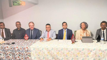 ‘৫ আগস্ট স্বৈরাচার হাসিনার পলায়ন বাংলাদেশের বিপ্লবের ইতিহাসের স্বর্ণালী দিন’