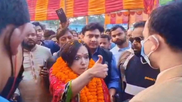 আমি যদি না বলি এখান থেকে বের হতে পারবেন না: ম্যাজিস্ট্রেটকে রুমিন ফারহানা