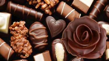 আজ চকলেট ডে, প্রিয়জনকে চকলেট দেওয়ার দিন