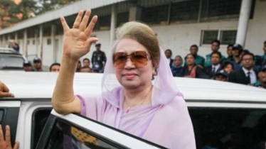 রাজপথে অটল অগ্রযাত্রা: কাঁটা বিছানো পথেও অবিচল খালেদা জিয়া