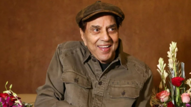 বলিউডের কিংবদন্তি অভিনেতা ধর্মেন্দ্র আর নেই