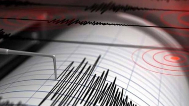 ৭.১ মাত্রার শক্তিশালী ভূমিকম্পে কেঁপে উঠলো মালয়েশিয়া ৭.১ মাত্রার শক্তিশালী ভূমিকম্পে কেঁপে উঠলো মালয়েশিয়া