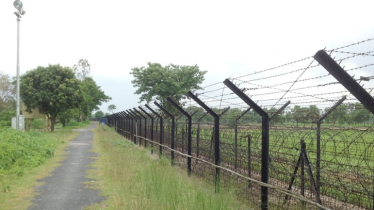 বাংলাদেশ সীমান্তে কাঁটাতারের বেড়া নিয়ে নতুন ছক কষছে ভারত