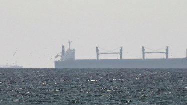 হরমুজ প্রণালি দিয়ে ভারতীয় পতাকাবাহী জাহাজ চলাচলের অনুমতি দিলো ইরান