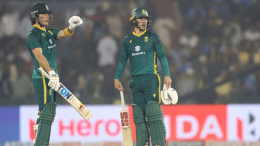 ৩৫৯ রানের পাহাড়সম টার্গেট টপকে জিতে গেলো দক্ষিণ আফ্রিকা