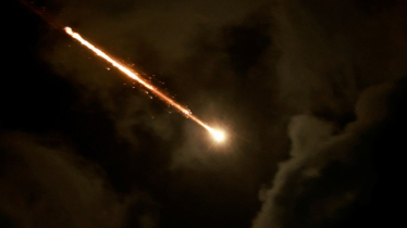 ফের ইসরাইলে মিসাইল ছুড়লো ইরান