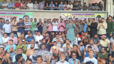 ইশরাক সমর্থকদের আন্দোলনে আবারও অবরুদ্ধ নগর ভবন