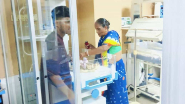 ড্রেন থেকে নবজাতক উদ্ধার, হাসপাতালে চিকিৎসাধীন