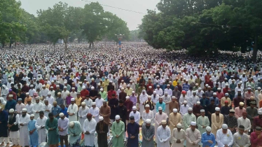 শোলাকিয়ার ঐতিহাসিক ময়দানে ঈদের জামাতে মুসল্লির ঢল