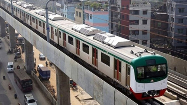 মেট্রোরেলের তারের ওপর অন্য তার, ৩০ মিনিট বন্ধ চলাচল