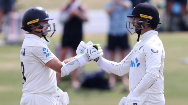 ৯৫ বছরের পুরোনো রেকর্ড ভাঙলেন ল্যাথাম-কনওয়ে