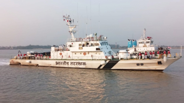 এবার পাকিস্তানের বন্দরে ভারতীয় পতাকাবাহী জাহাজ প্রবেশে নিষেধাজ্ঞা