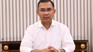 ঈদের ছুটিতে বাসভবন থেকে সরকারি জরুরি কাজ করছেন প্রধানমন্ত্রী