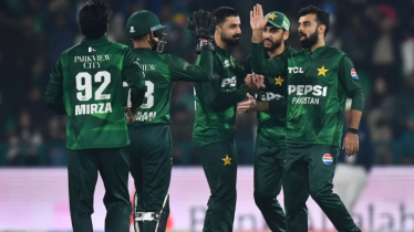 বিশ্বকাপে অংশ গ্রহণ নিয়ে এখনো ভাবছে পাকিস্তান, স্থগিত করলো জার্সি উন্মোচন অনুষ্ঠান