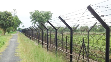 পঞ্চগড় সীমান্তে নারী-শিশুসহ ২১ জনকে পুশ-ইন বিএসএফের