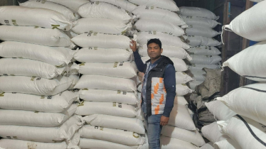 গোয়ালন্দে ডিলারের গুদামে নষ্ট হচ্ছে ইউরিয়া সার, ডিএপি’র জন্য হাহাকার